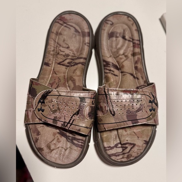 UNDER ARMOUR Women’s Ignite Camo Memory Foam Slip-on Velcro Sandals Flip Flops - Picture 3 of 12